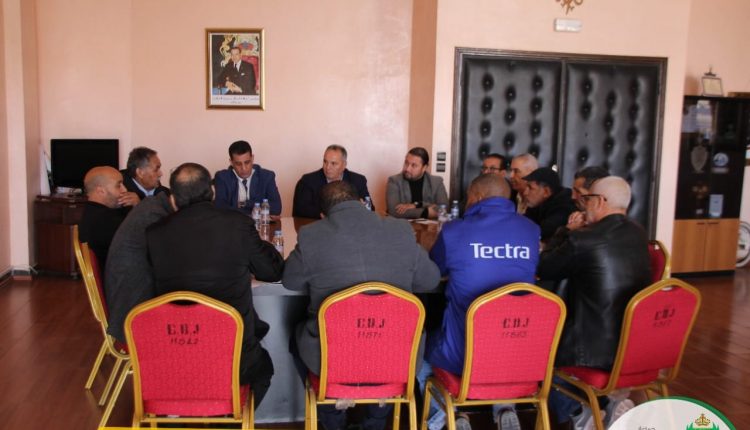 اجتماع مع رئيس غرفة الصناعة التقليدية أكادير والمدير الجهوي للصناعة التقليدية (3)