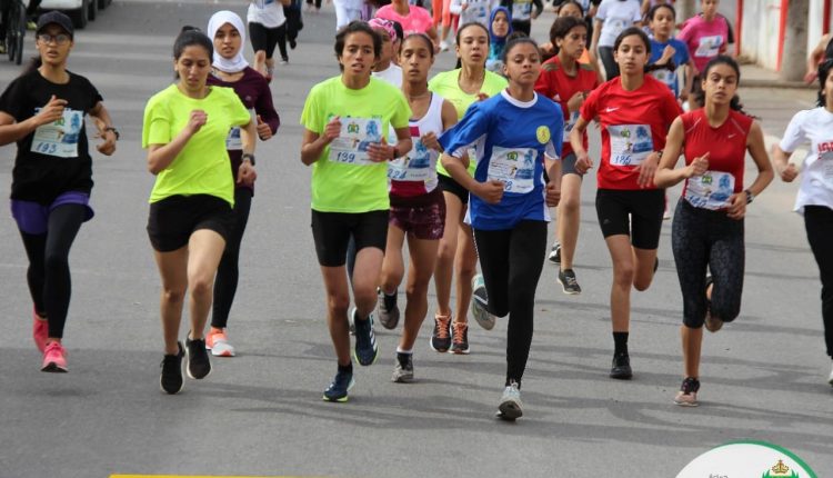 النسخة الأولى للسباق النسوي على الطريق – دورة زينب أطوس (30)