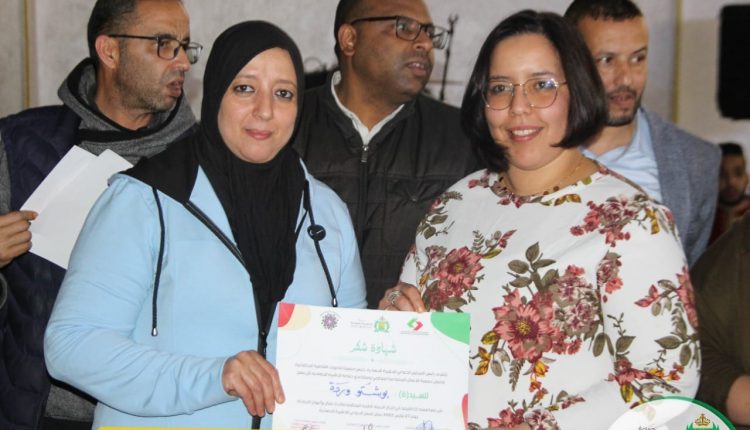 حملة طبية لفائدة عمال وأعوان الجماعة (30)