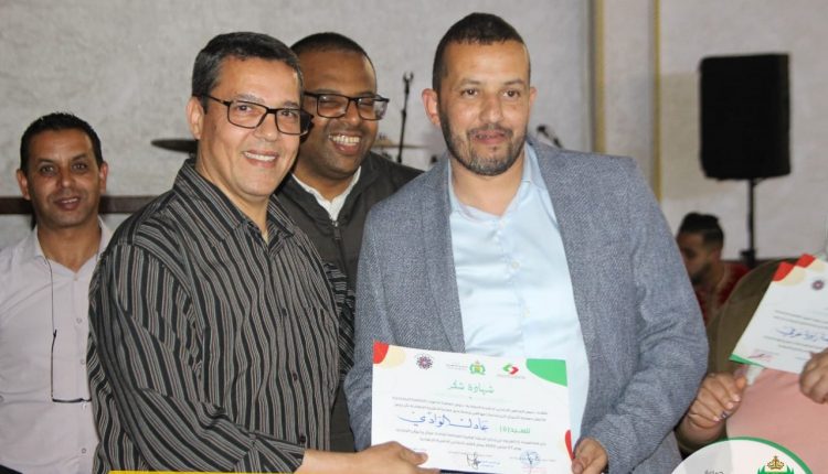 حملة طبية لفائدة عمال وأعوان الجماعة (32)