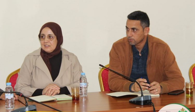 إجتماعا مع الفريق المكلف بتنسيق الأعمال الإستشارية للهيئة والمكون من السيدة والسادة (5)